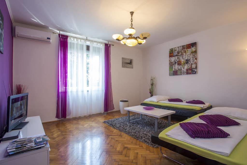 Apartments Cosy And Comfortably Fiume Esterno foto