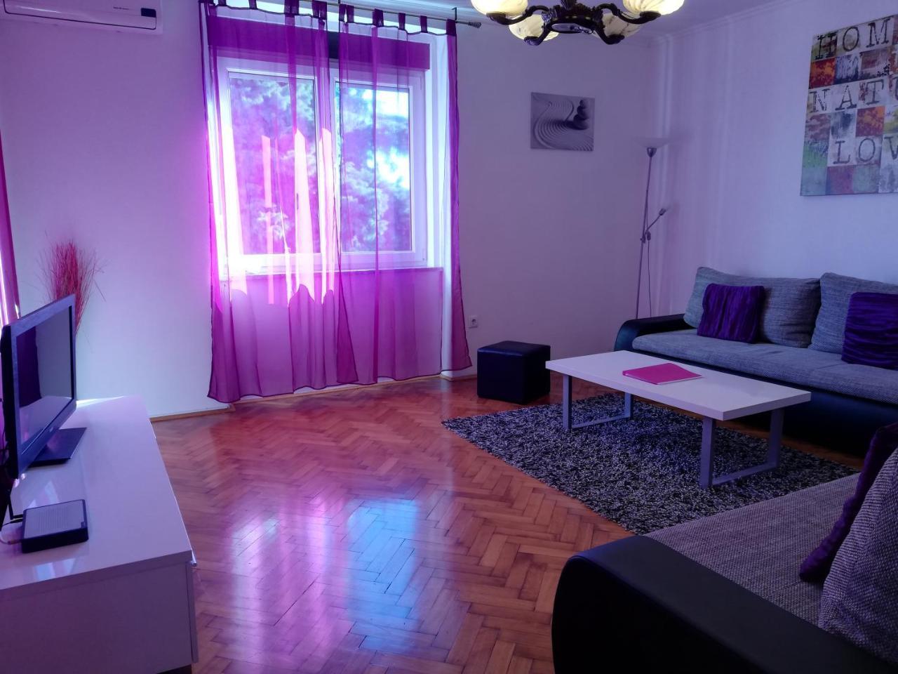 Apartments Cosy And Comfortably Fiume Esterno foto